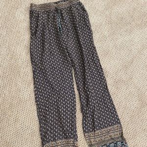 Patterned lightweight pants, Size M (fits like S)